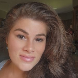 Meet your Posher, Caryann